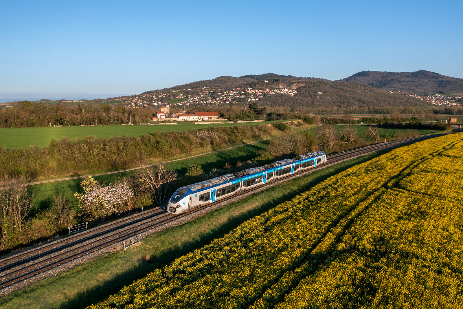 B 84621 of SNCF (Société Nationale des Chemins de fer Français) between Les Martres-de-Veyre and Le Cendre Orcet, France