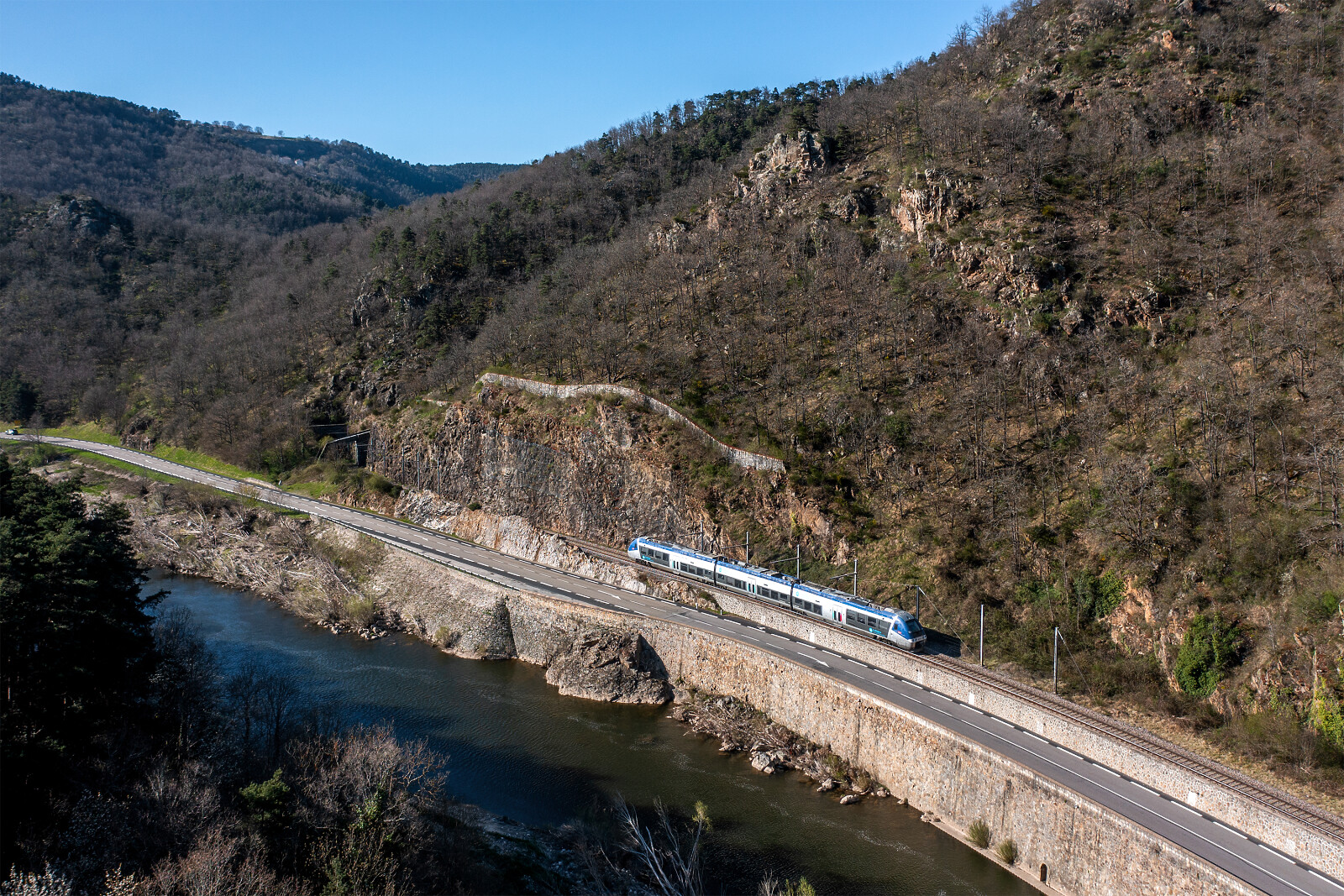 B 81500 of SNCF (Société Nationale des Chemins de fer Français) between Le Puy-en-Velay and Lavoûte-sur-Loire, France