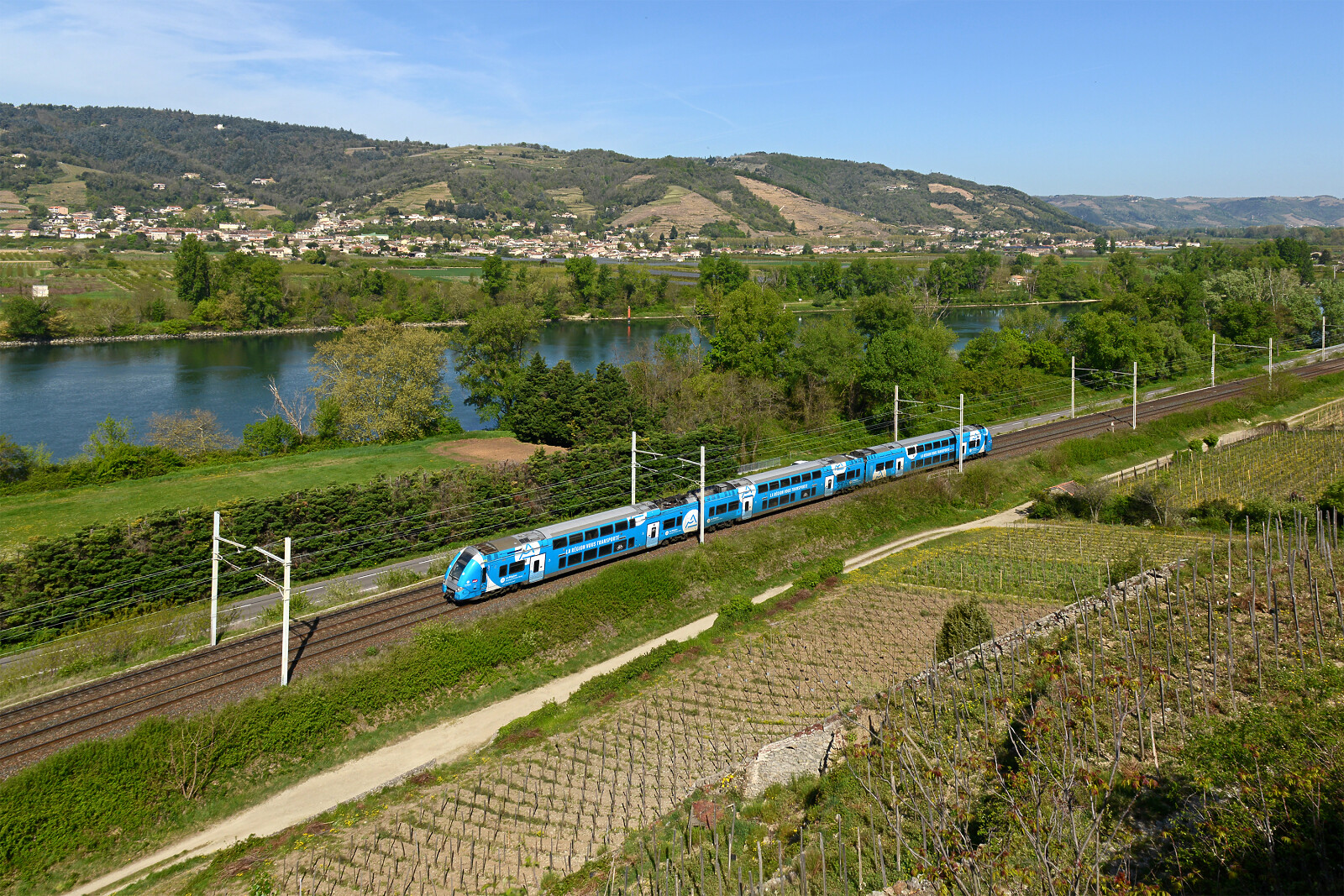 Z 24500 of SNCF (Société Nationale des Chemins de fer Français) between Saint-Vallier sur Rhône and Tain l'Hermitage Tournon, France