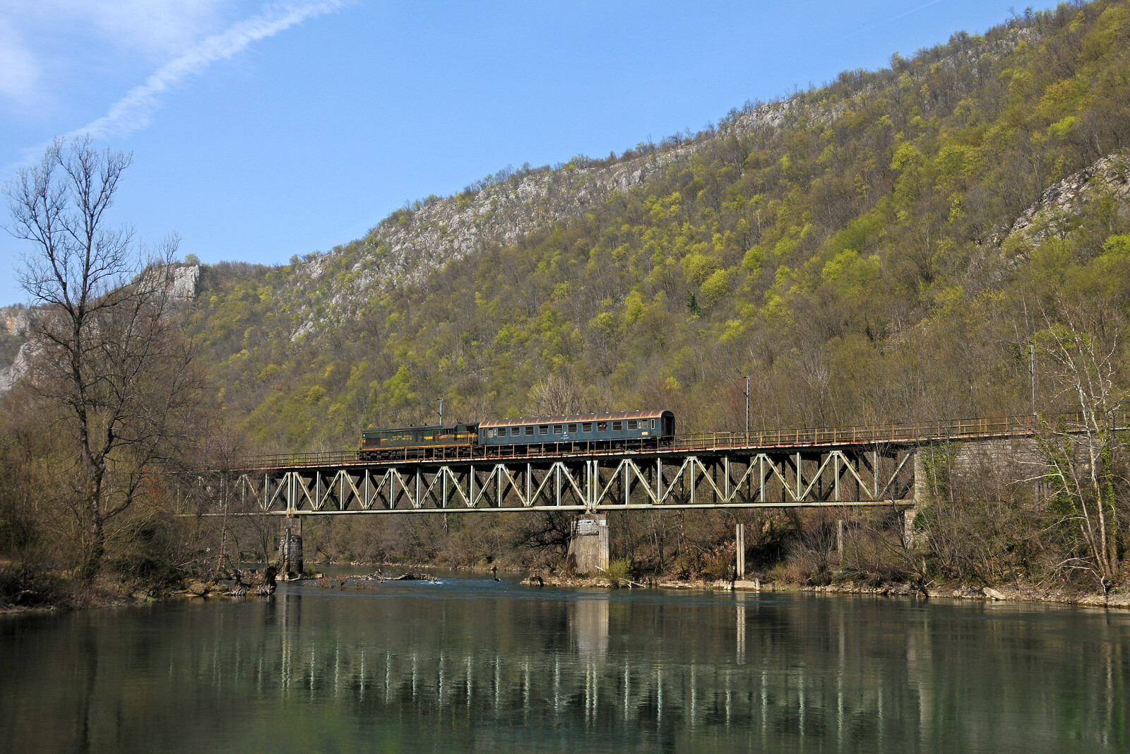 661 305 of ŽFBH (Željeznice Federacije Bosne i Hercegovine) between Bosanska Krupa and Grmuša, Bosnia and Herzegovina
