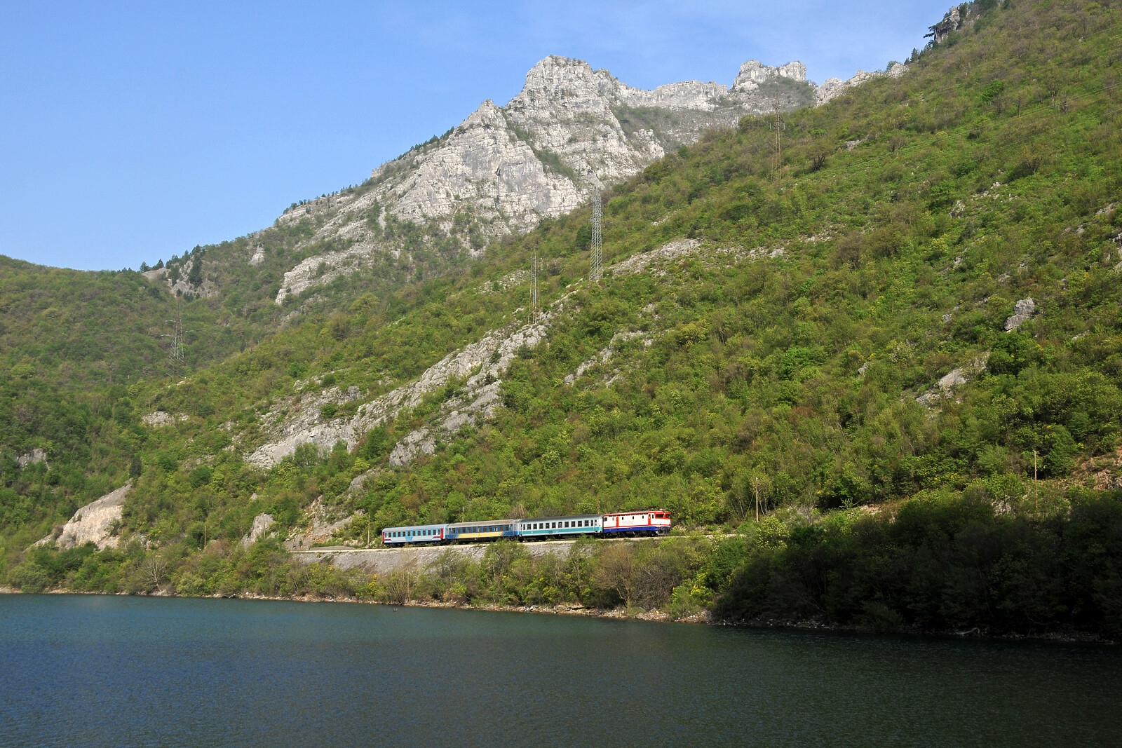 JŽ 441 911 of ŽFBH (Željeznice Federacije Bosne i Hercegovine) between Drežnica and Jablanica, Bosnia and Herzegovina