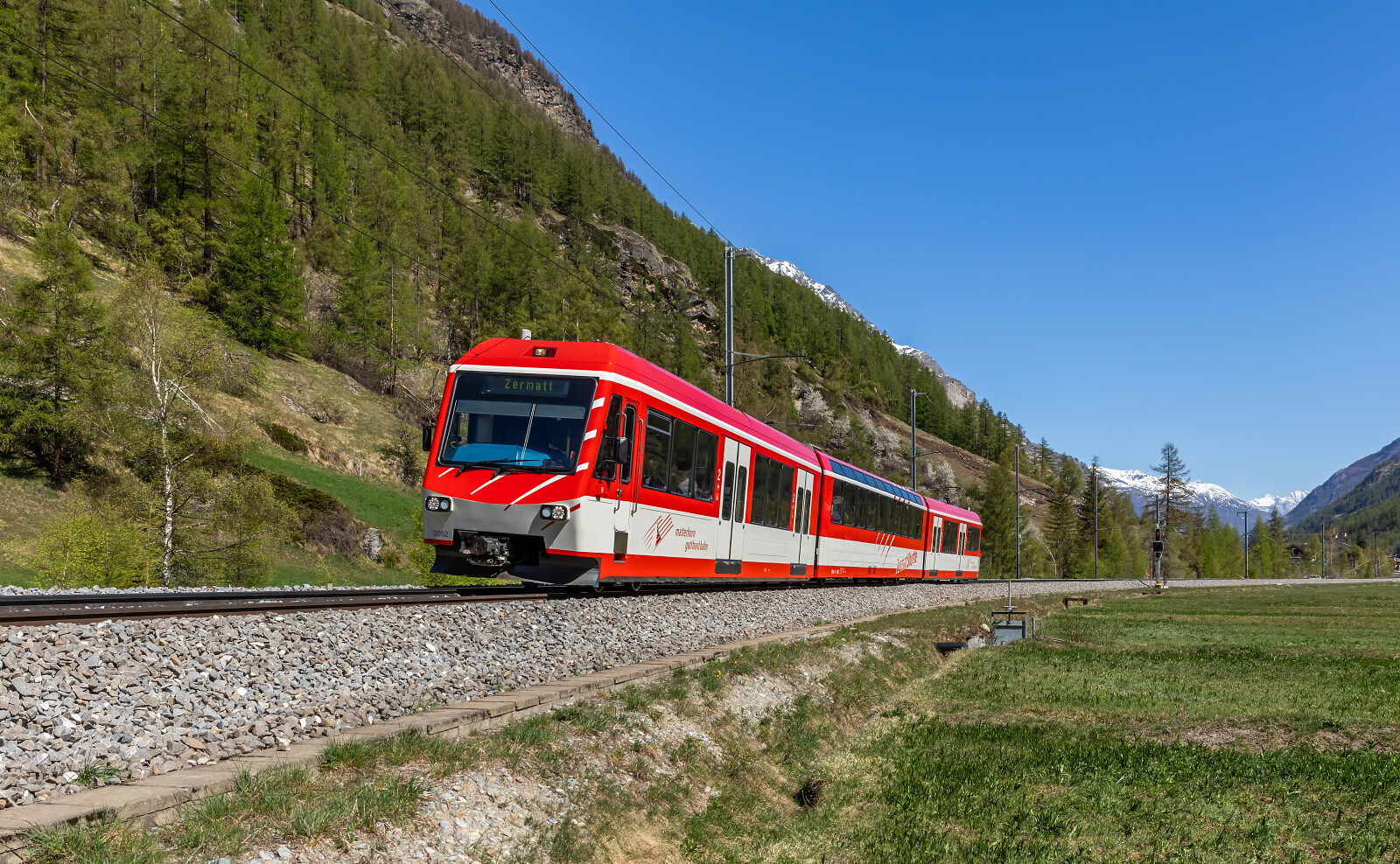 BDSeh 4/8 "Zermatt-Shuttle" 2052 of MGB (Matterhorn Gotthard Bahn) between Täsch and Zermatt, Switzerland
