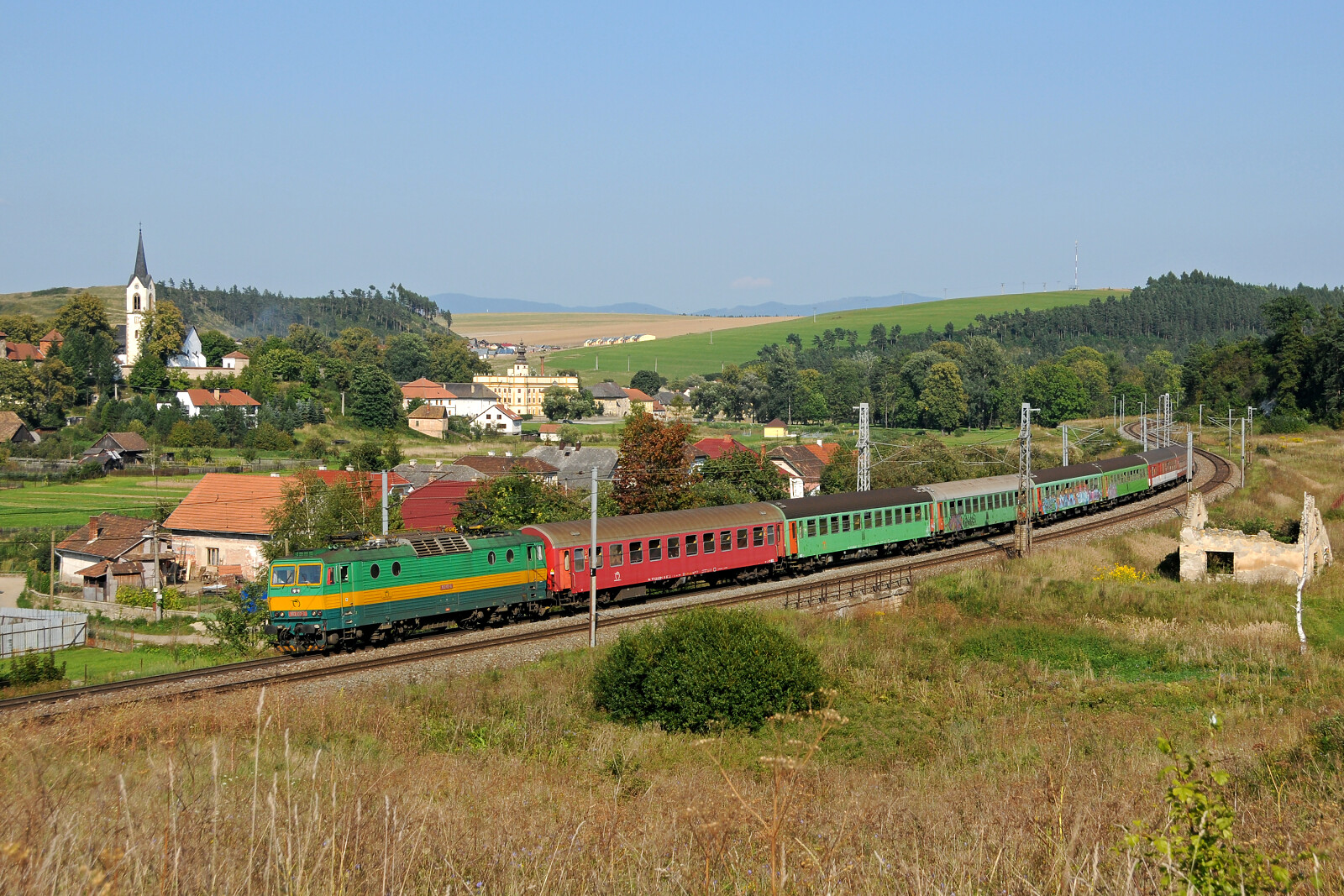 163 107 of ZSSK (Železničná spoločnosť Slovensko) between Markušovce and Teplička nad Hornádom, Slovakia