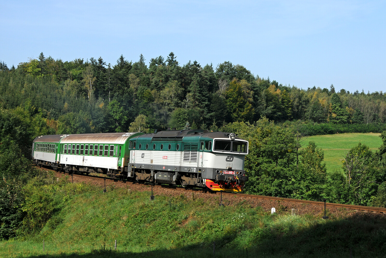 754 040 of ČD (České dráhy) between Frenštát pod Radhoštěm and Kunčice pod Ondřejníkem, Czech Republic