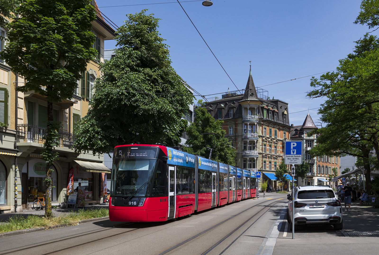 Be 6/8 916 of SVB (Städtische Verkehrsbetriebe Bern (Bernmobil)) at Bern (Viktoriaplatz), Switzerland