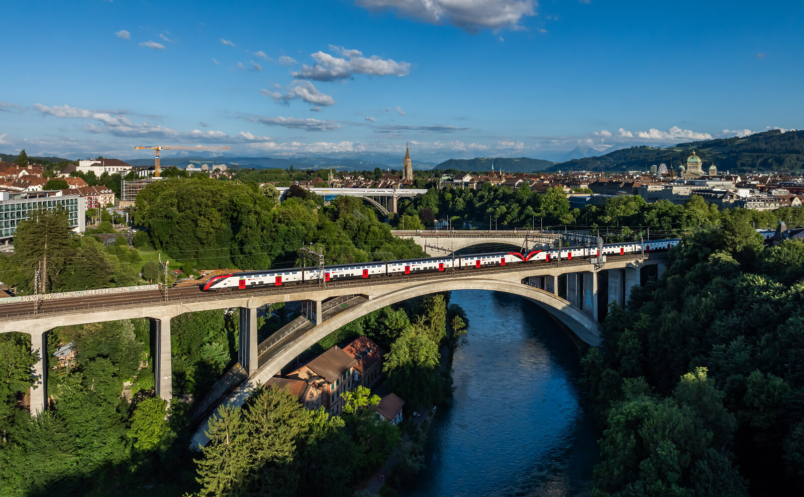 RABe 502 "Twindexx" of SBB (Schweizerische Bundesbahnen) between Bern and Bern Wankdorf, Switzerland