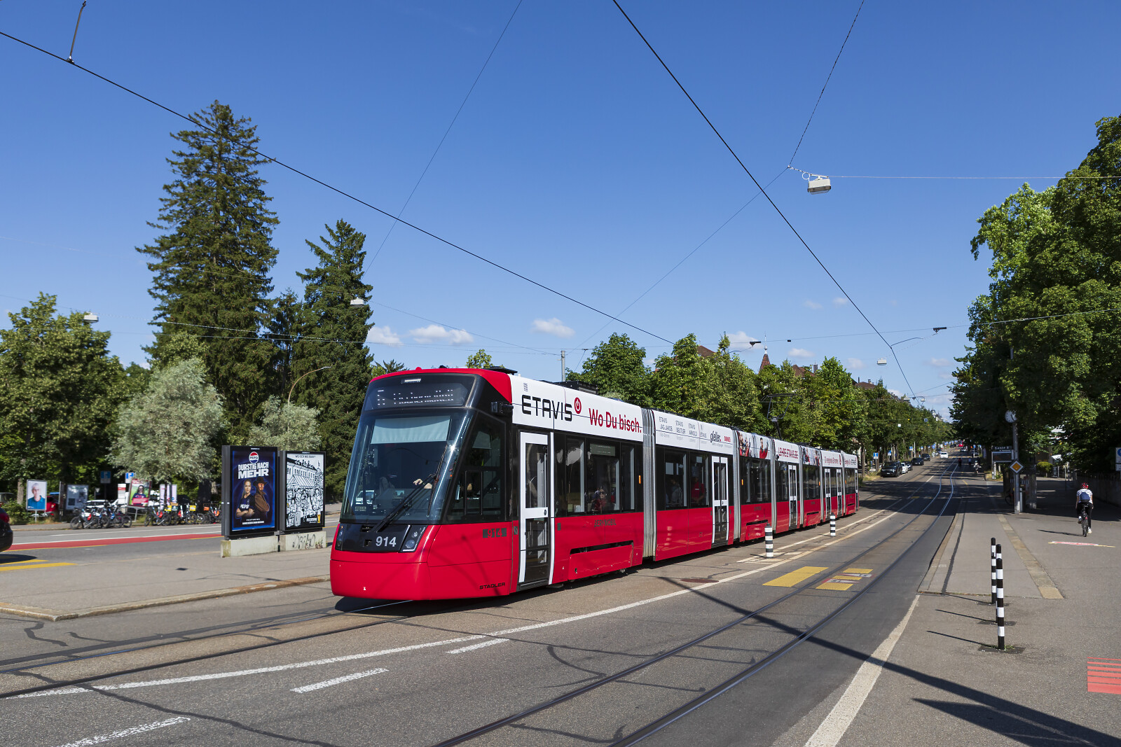 Be 6/8 914 of SVB (Städtische Verkehrsbetriebe Bern (Bernmobil)) at Bern (Helvetiaplatz), Switzerland
