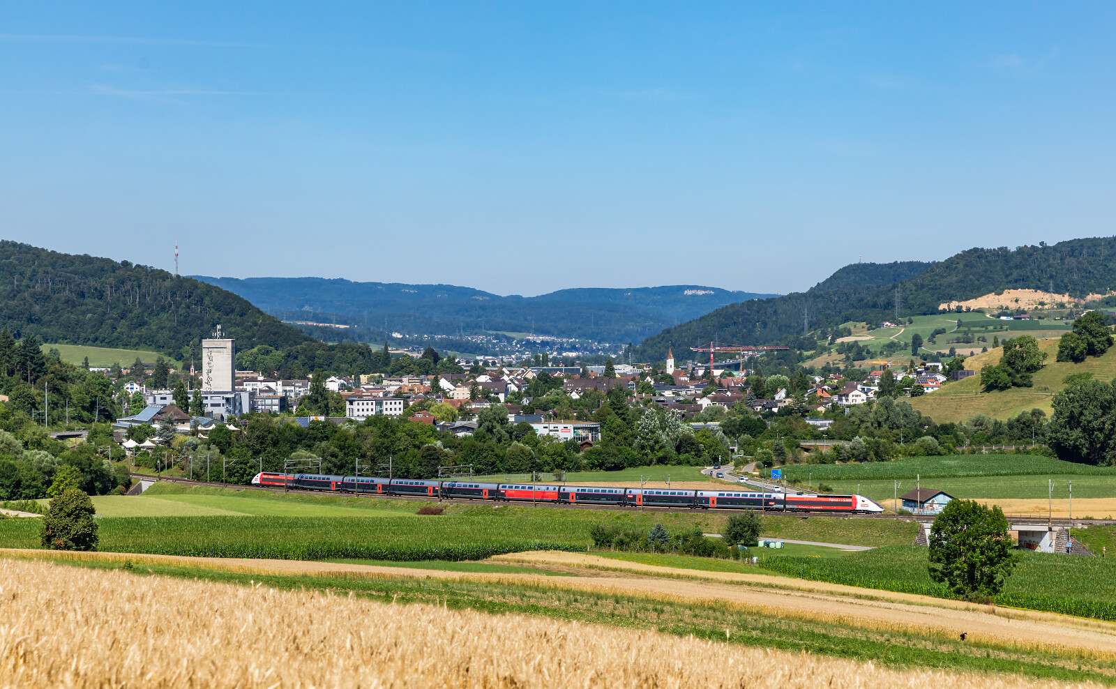 TGV Euroduplex (2N2) of SBB (Schweizerische Bundesbahnen) between Sissach and Gelterkinden, Switzerland