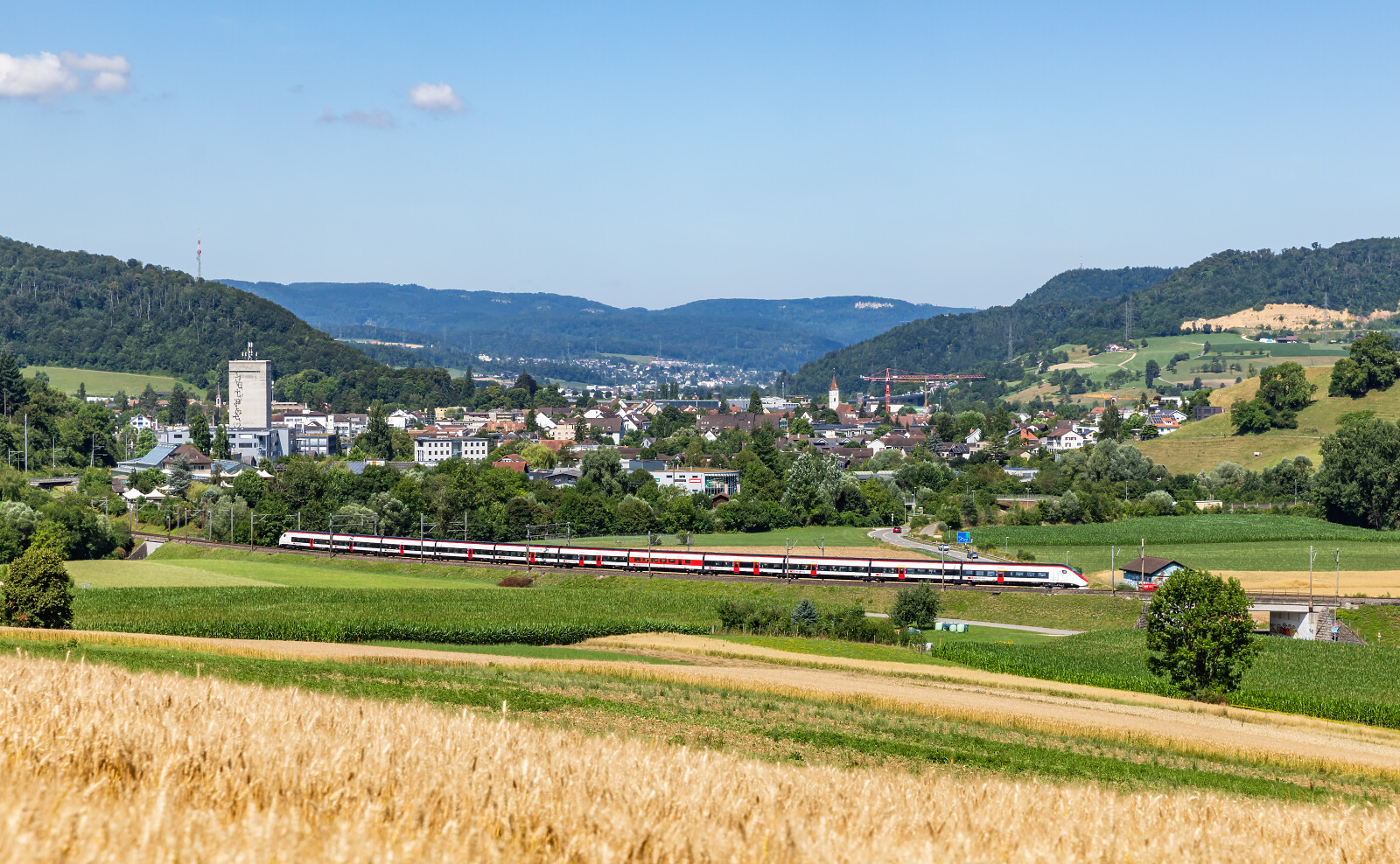 RABe 501 "Giruno" of SBB (Schweizerische Bundesbahnen) between Sissach and Gelterkinden, Switzerland