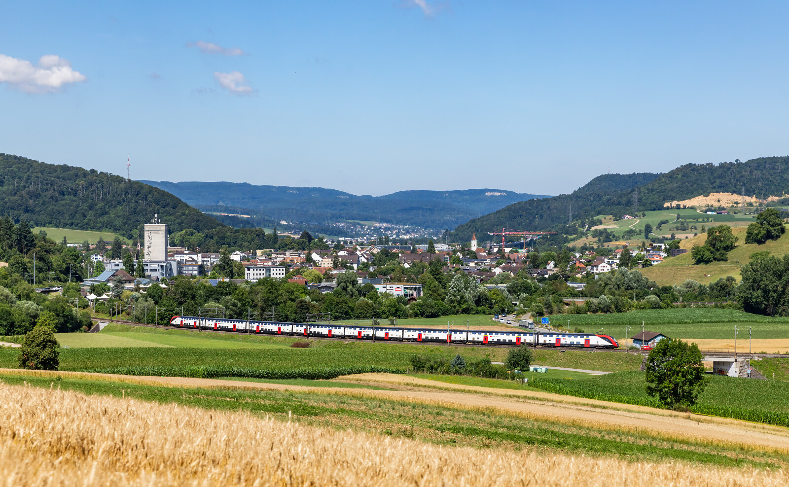 RABe 502 "Twindexx" of SBB (Schweizerische Bundesbahnen) between Gelterkinden and Sissach, Switzerland