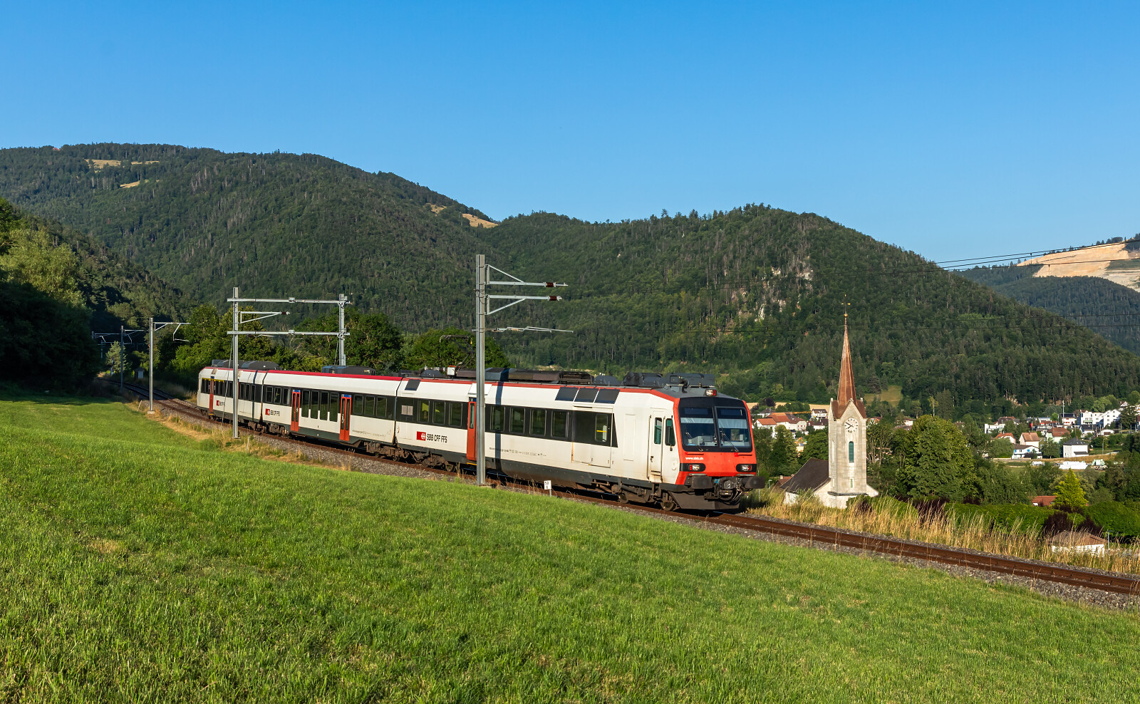 RBDe 560 232 of SBB (Schweizerische Bundesbahnen) between Tavannes and Sonceboz-Sombeval, Switzerland